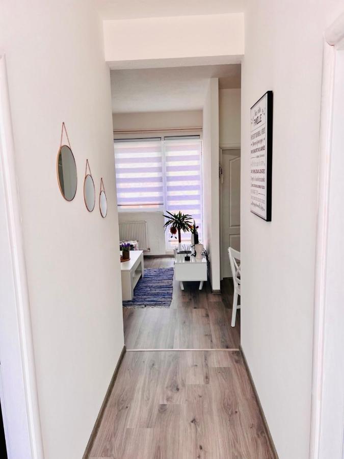 M Apartman Foca Extérieur photo
